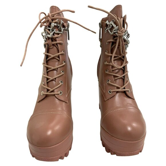 Cape Robbin Size 8 Nude Lug Heel Sole Platform Ankle Boots NWB - Picture 3 of 8